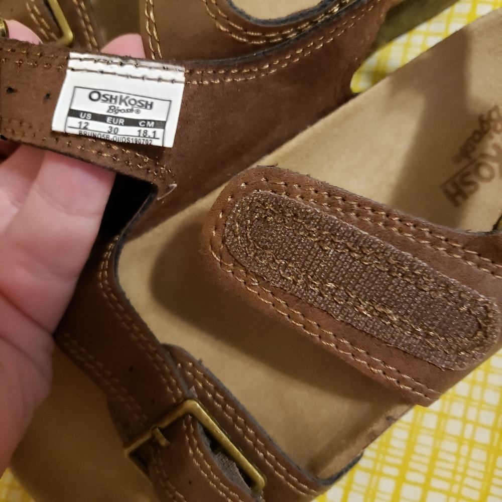 NWT Oshkosh Buckle Fisherman sandals - Picture 3 of 4